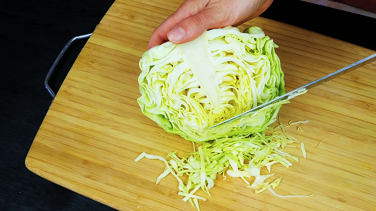 Как делается пассированная капуста. Капуста дзен. Ширли-мырли капуста квашеная. Капуста с водой. Капуста чудо на хранение.