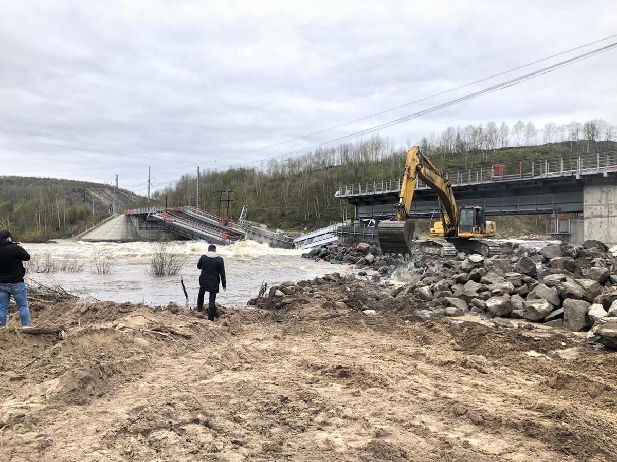 мост через вычегду в малой слуде