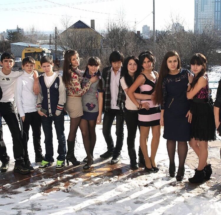 9 класс ))