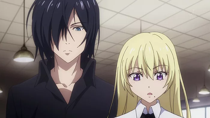 Описание: Возможно у каждого человека есть свои секреты, о которых лучше ни кому не знать, те самые секреты заставляющие делать то чего не хочешь, но приходится. В таком положении оказался Нанасе Такеши, в силу определенных обстоятельств и под давлением скелетов из своего шкафа парень крутит фиктивный роман со своей подругой Куруми, она довольно хорошенькая, да и знакомы они с самого детства, так что это не самый худший вариант, но все же любви и бури эмоций магической искры эти отношения не вызывают. Все типично и довольно прозаично, до тех пор пока Такеши не сталкивается на территории школы с девушкой в совершенно другой форме, не только это отличало Муи, именно так звали эту незнакомку. Было в ней еще колдовство и магия, ведь она волшебник, хотя Такеши теперь тоже волшебник и придется ему учиться в особой академии всяким колдовским премудростям. Невероятно повезло получить подтверждение того что в нашем мире есть, необычные вещи. Жизнь нашего героя заиграла новыми красками и скорее всего грядет образование 
