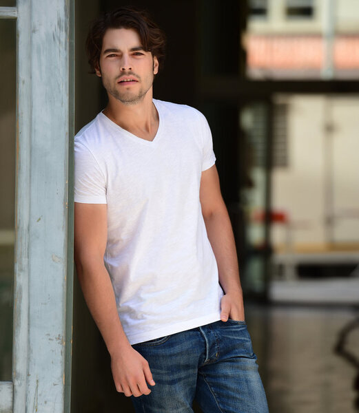 Акын акынозю