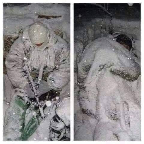 Азербайджанские солдаты на отдыхе