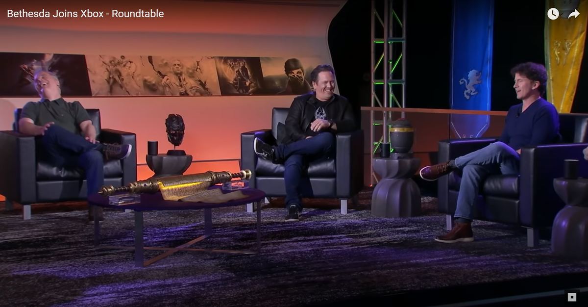 Скриншот: Пит Хайнс, Фил Спенсер и Тодд Говард. Надеюсь, у нас будет такое же благодушное настроение от  произошедших изменений.