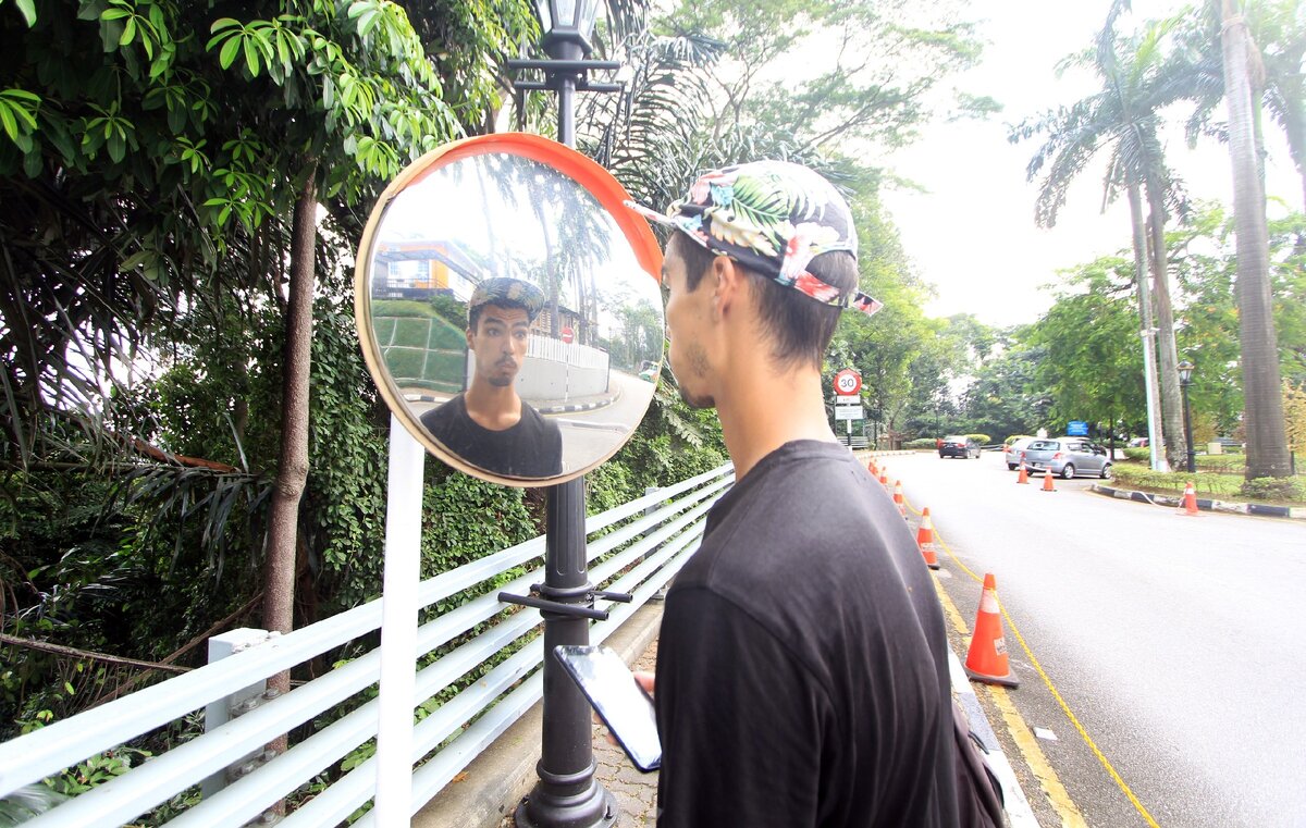 Малайзия - очень  красочная дешевая для туризма страна