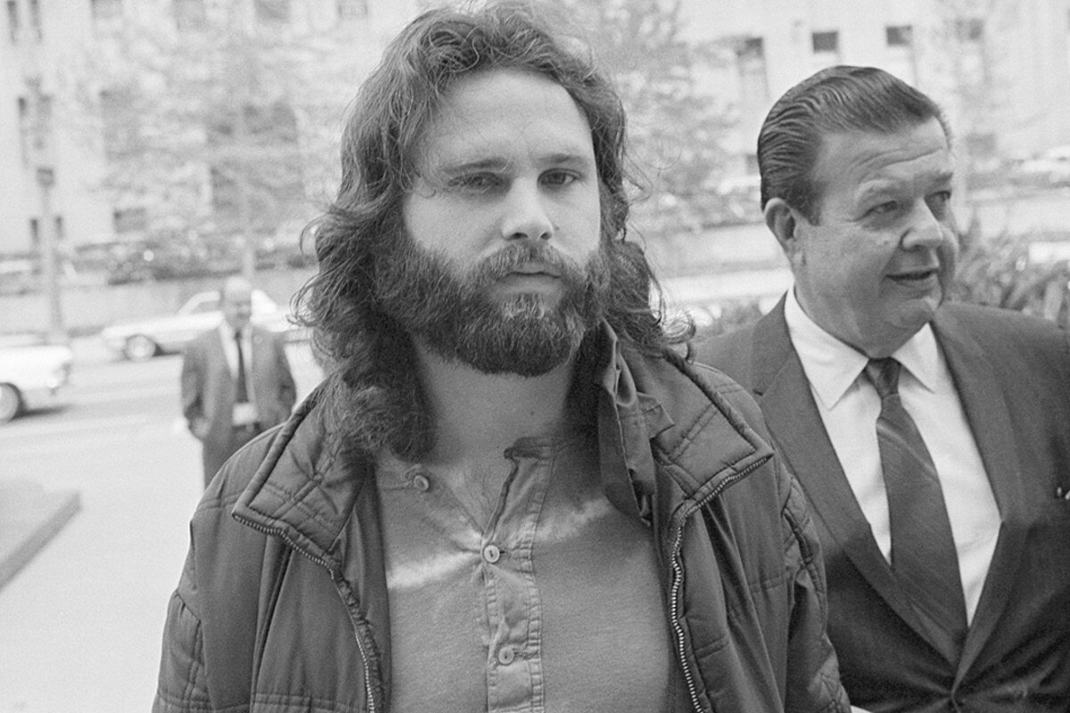 фото: https://ultimateclassicrock.com/jim-morrison-in-paris/