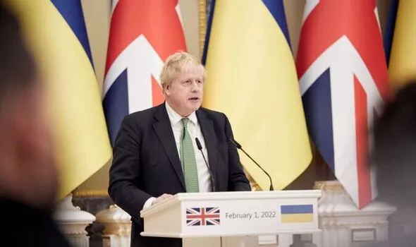 Борис Джонсон витийствует в Киеве. Фото: Президентство Украины/Агентство Анадолу через Getty Images)