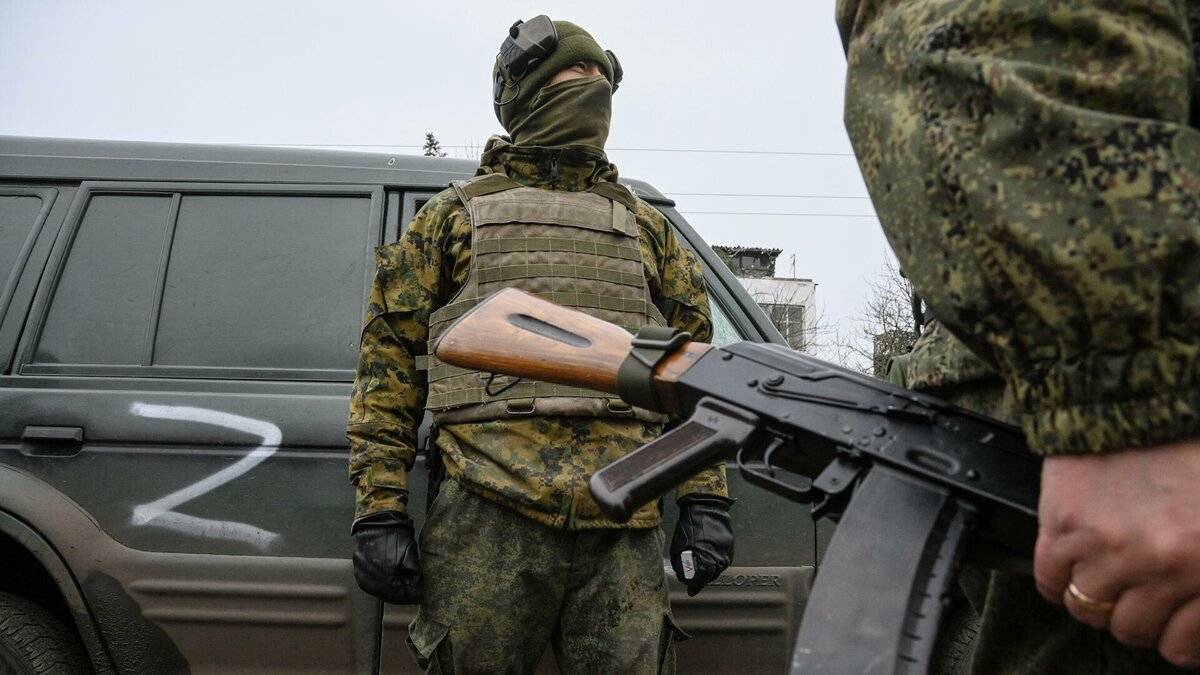 © РИА Новости / Илья Питалев
Перейти в фотобанк
Военнослужащие-резервисты в окрестностях Новоазовска