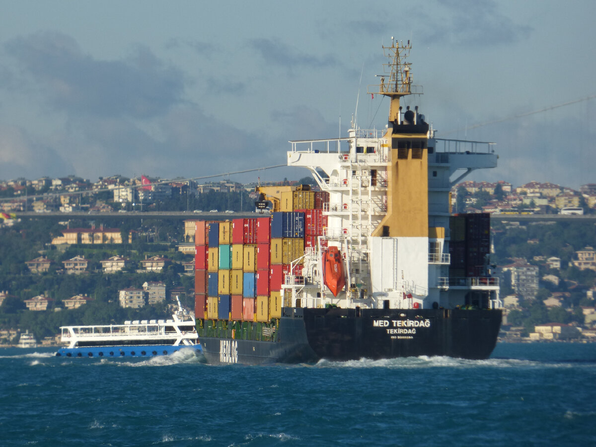 Fig. 02. Turkey, Istanbul, Bosporus strait, view from ferry to a container ship «Med Tekirdag».