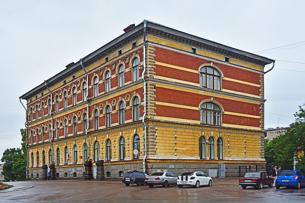Современный вид школы