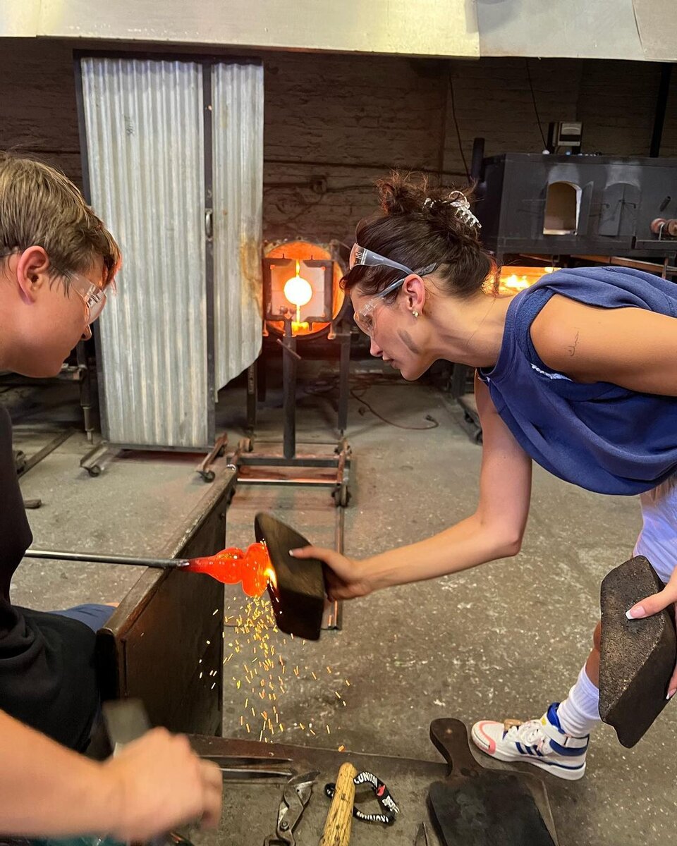     Белла Хадид нашла новое необычное хобби. Фото: @bellahadid