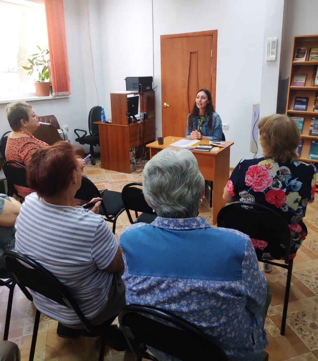 Писатель Антонина Яхина
