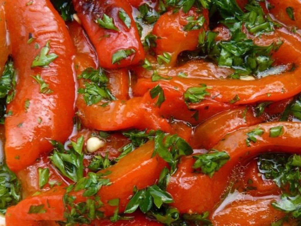 Маринованный болгарский перец (фото с сайта pokuschai.ru)