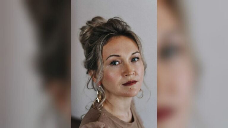    Лучшим педагогом-психологом Оренбургской области в 2022 году признана Вилена Зубкова Кристина Просвиркина