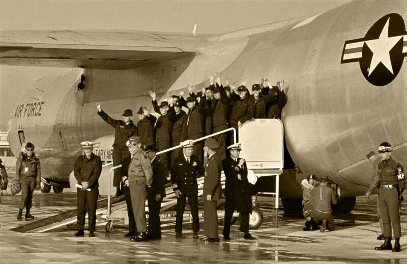 Возвращение экипажа «Пуэбло» домой, декабрь 1968 г.