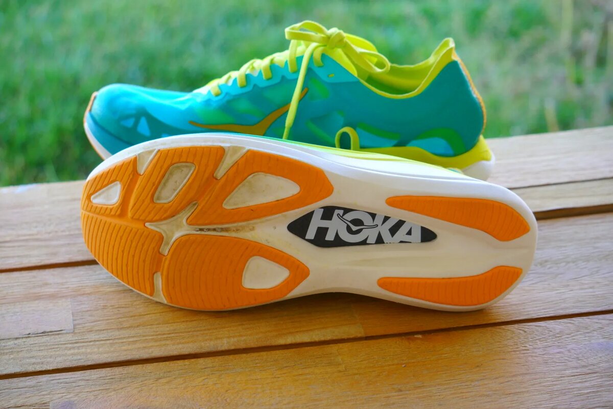 Hoka Rocket X2