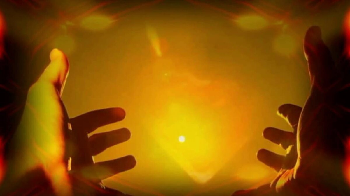 Для успеха и удачи перед важным делом возьмите в руки красную шерстяную нитку и произнесите: «Что задумаю, то исполнится, что заговорю, то случится, что сегодня делать буду, все к лучшему обратится».  
Завяжите на нитке узел и продолжите заговор: «Как этот узел завязан ровно и верно, так бы и мое дело ровно и верно сошлось. Да будет так!». Положите нитку под порог входной двери своего дома, перешагните ее и идите по делам в полной уверенности, что все будет в вашу пользу. Делайте ритуал перед важными делами и встречами.
