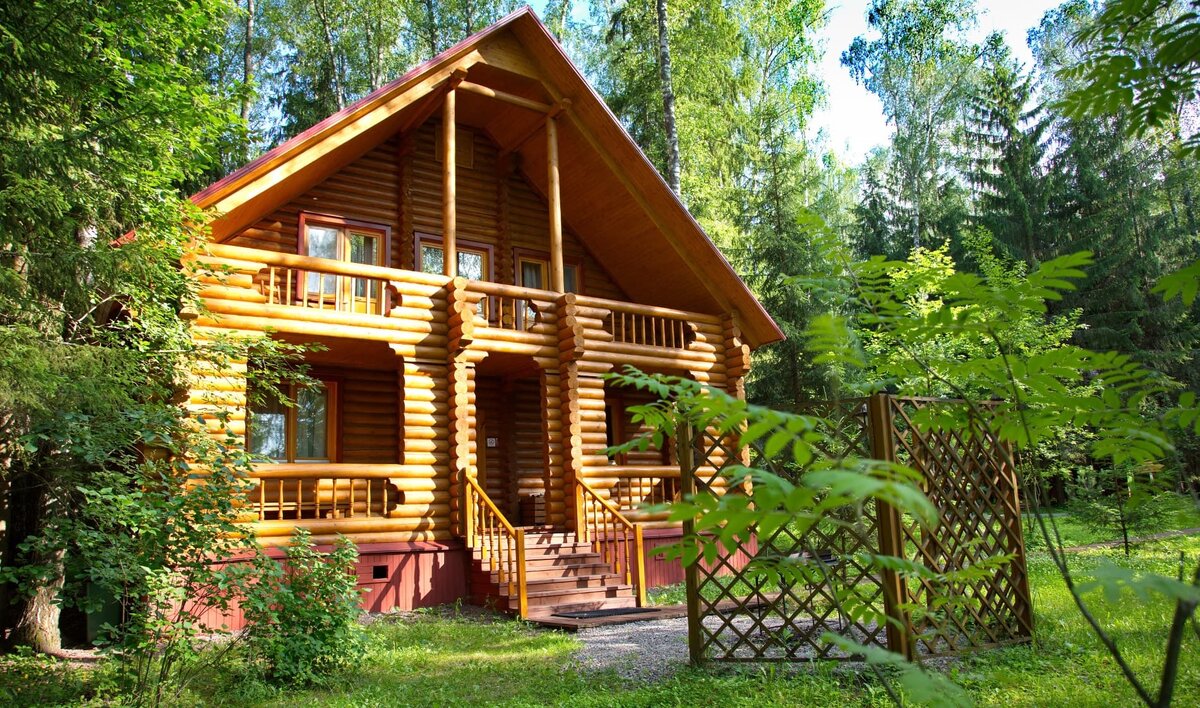 атлас парк отель домодедово коттеджи. отдых в домиках отель. отель волжский прибой в костроме. эко отель московская область. парк отель волжский прибой костромская.