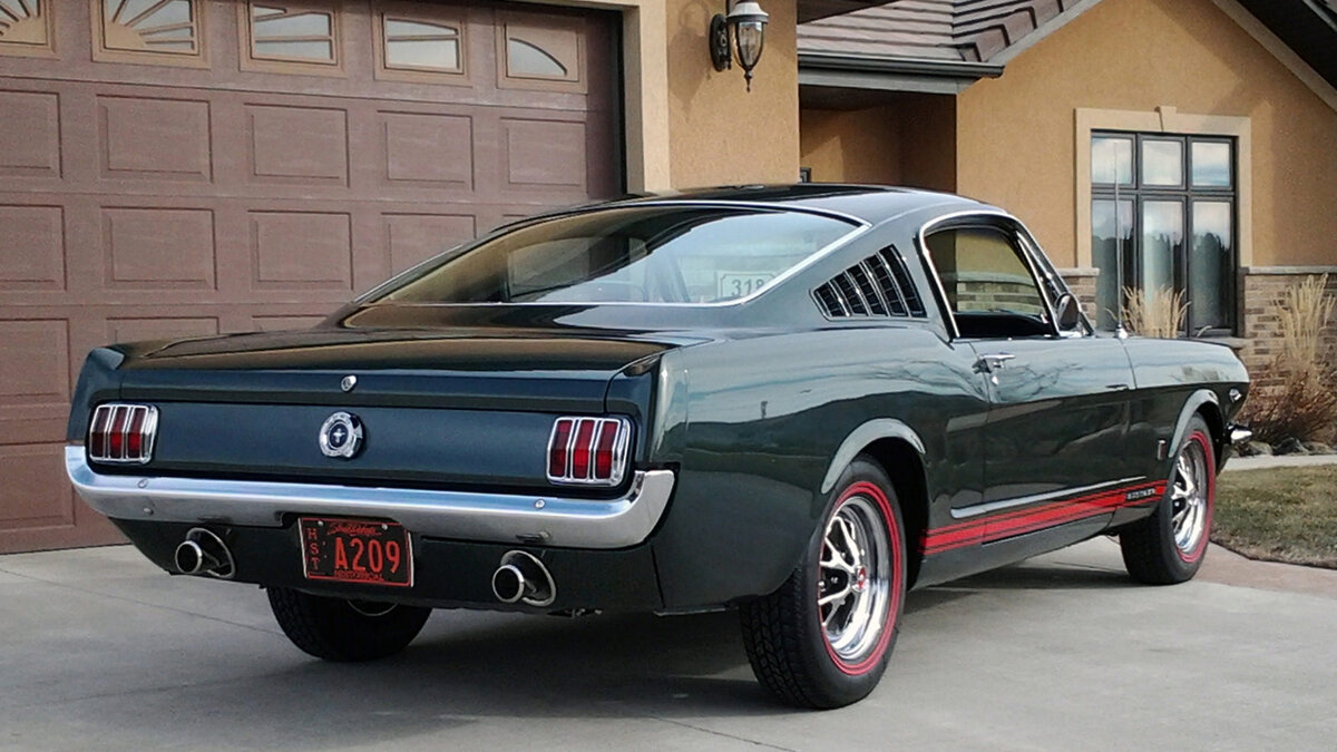 Ford Mustang 1965 Front