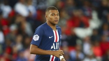 Фото: psg.fr21-летний форвард признался, что первым его кумиром был нынешний наставник мадридского «Реала» Зинедин Зидан. В дальнейшем же приоритеты у Килиана немного изменились, так как ему стали нравится игроки из атаки.
