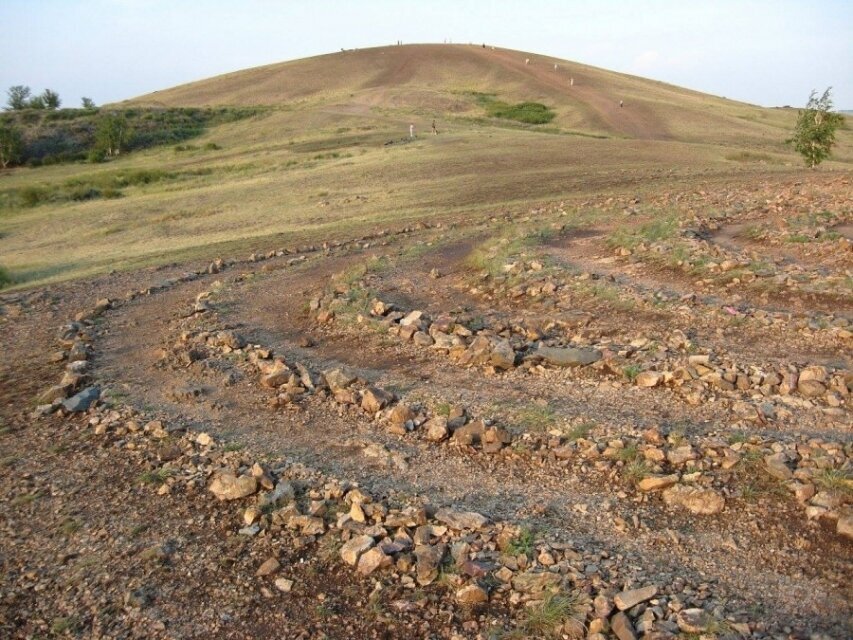 Аркаим, гора  Шаманка.  Реальная  авторская  история.  Фото  из  открытого  доступа.