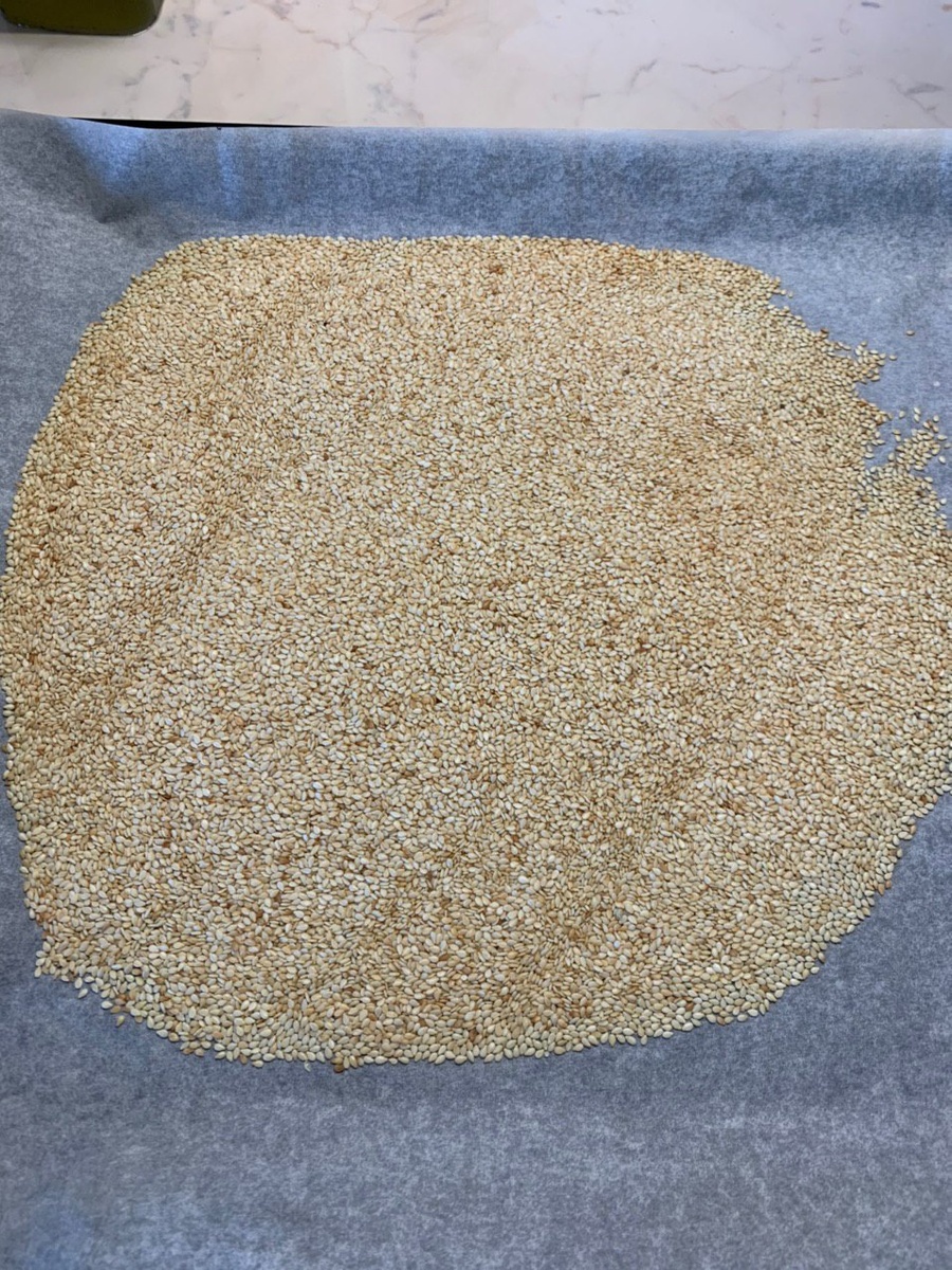 Обжаренный кунжут