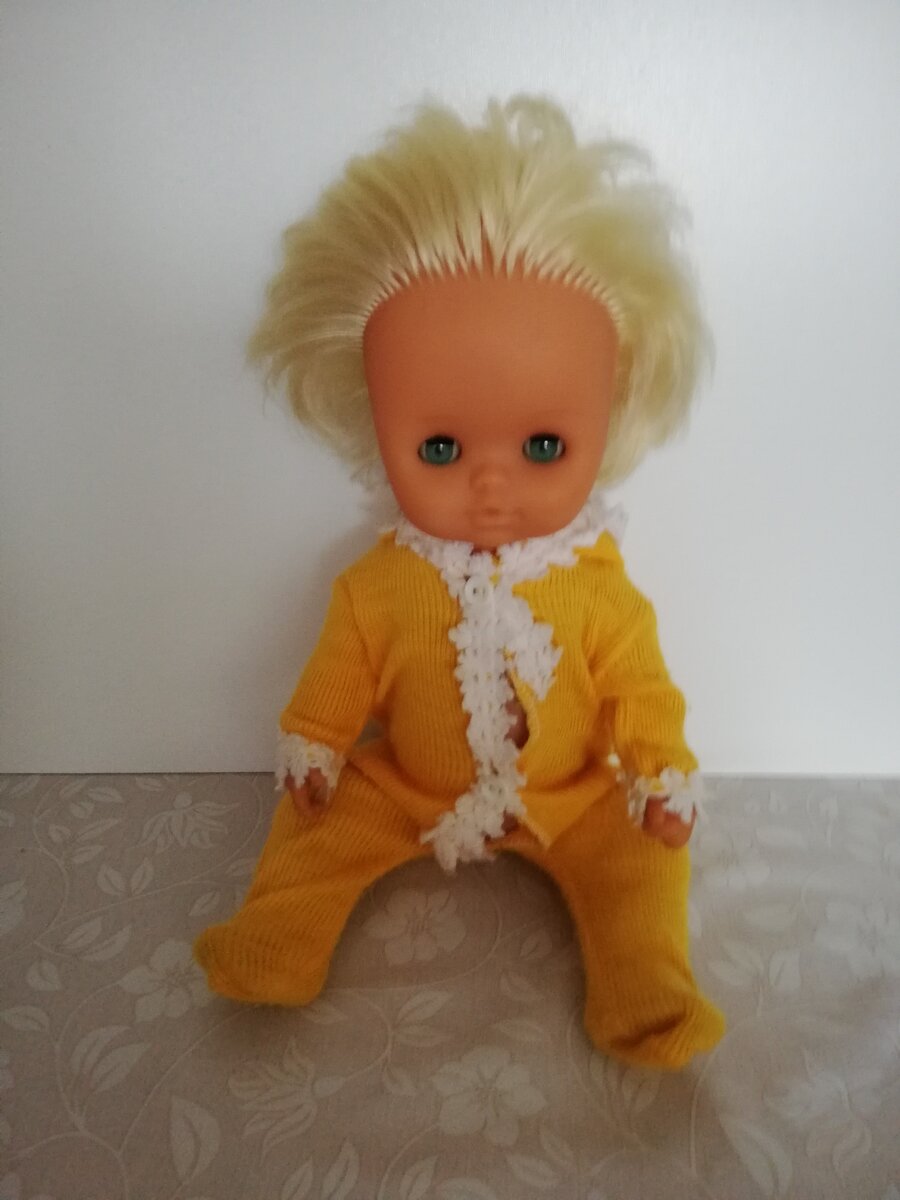 Помыли,причесали,выстирали комбинезончик, как новенькая!