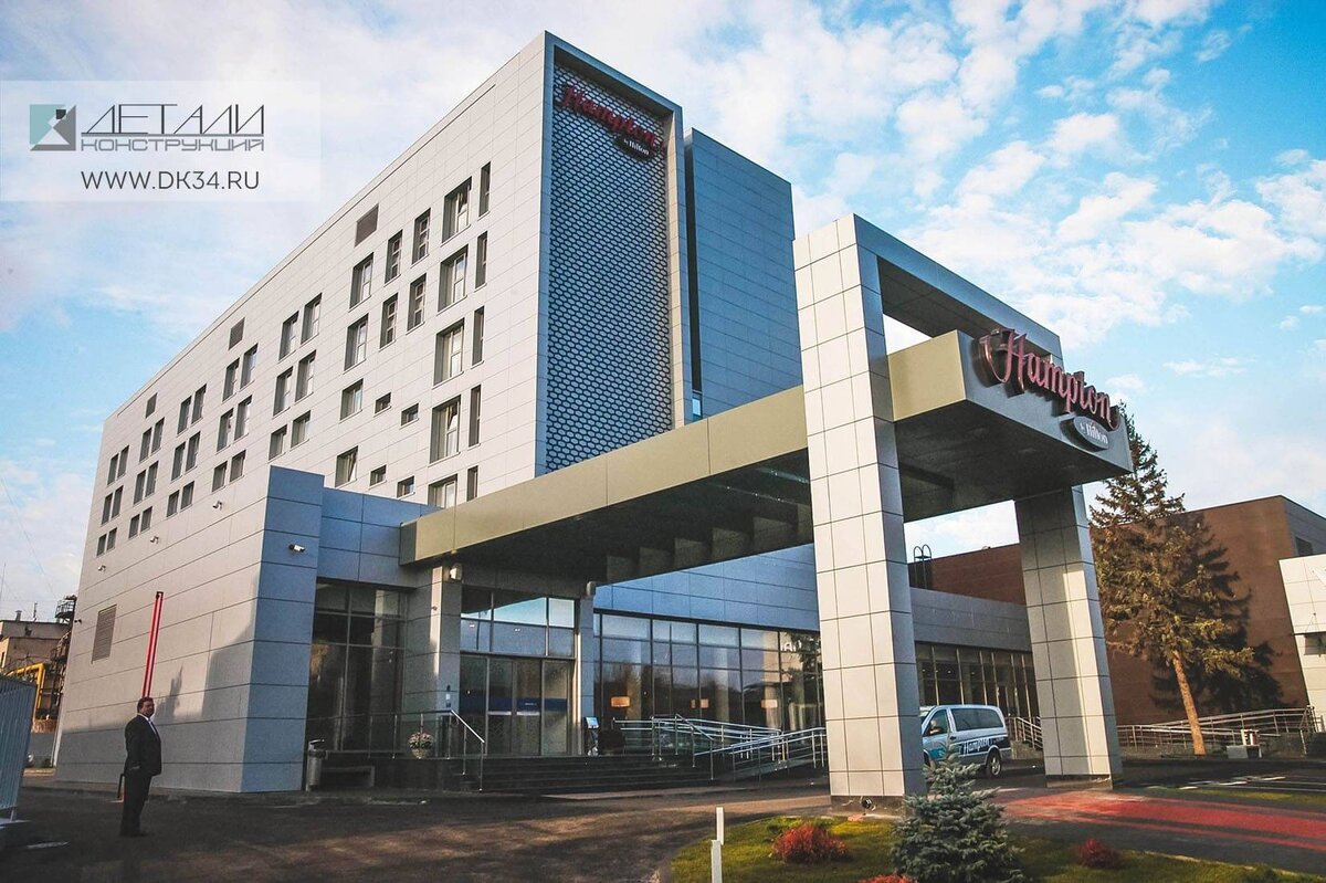 Навес для гостиницы Hampton by Hilton