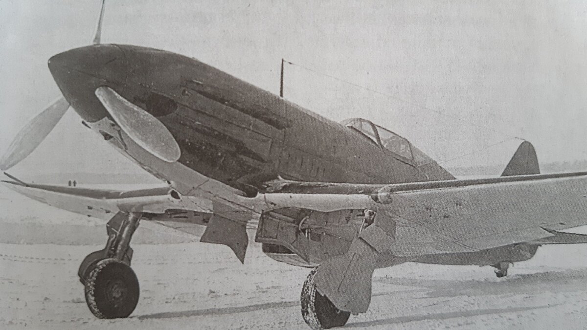 МиГ-3 - один из первых опытных,построенный в декабре 1940-го