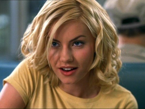 Кадр из фильма "Соседка"