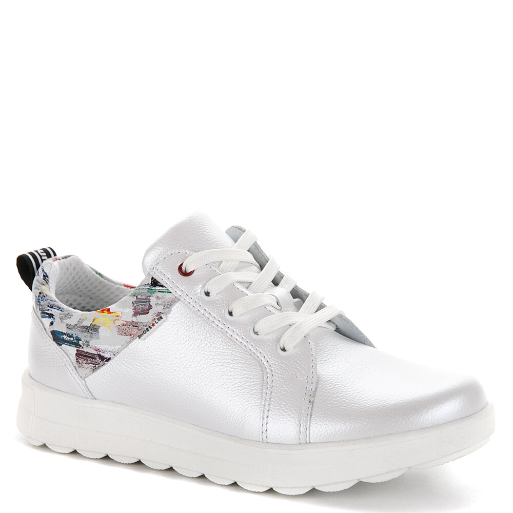 Фото взято с сайта: https://www.westfalika.ru/children/shoes_woman/krossovki/m-4-1636-polubotinki-shkolnye-belyy/