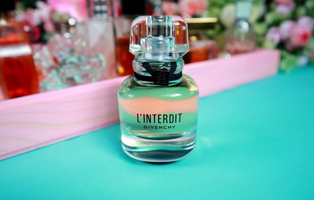 Интересный сладковатый аромат с кислинкой, приправленный перцем