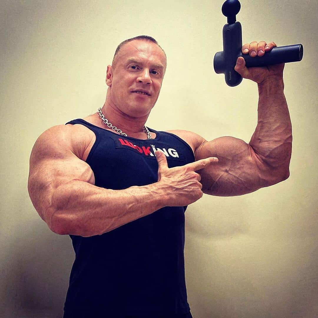 Instagram: @1gym_out