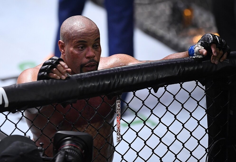 Даниэль Кормье уходит из UFC и больше не будет драться