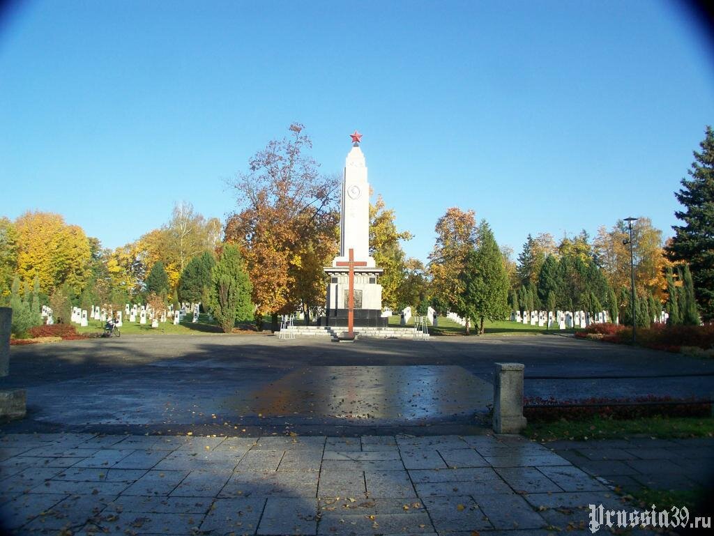 Советское военное кладбище. Эльблонг, декабрь 2012