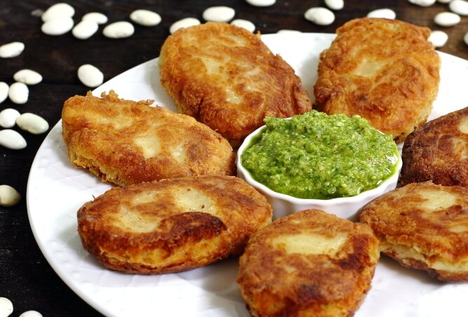 Они могут быть любой формы, в любой панировке - но всегда неизменно вкусны :)