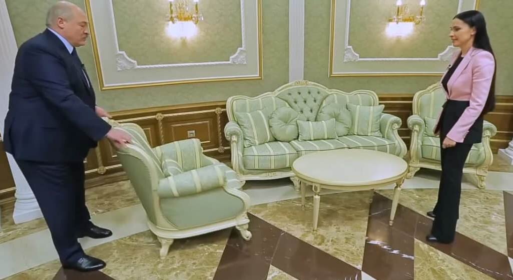 Зеленый зал во Дворце Независимости (Минск)