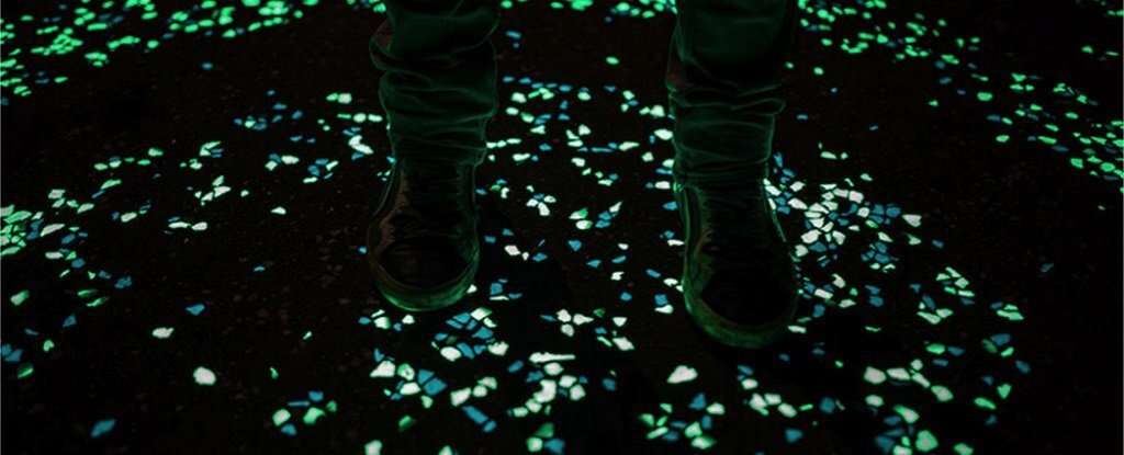 Флуоресцирующий цемент 