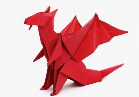 Великолепнейший дракончик:)