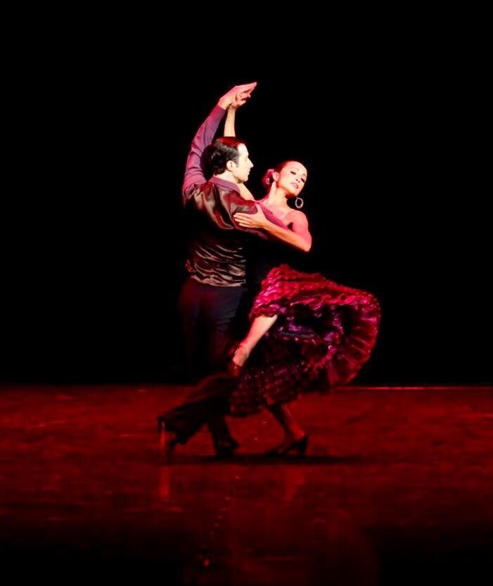 Солист ансамбля Игоря Моисеева Заслуженный артист России Кирилл Кочубей.0№в России 