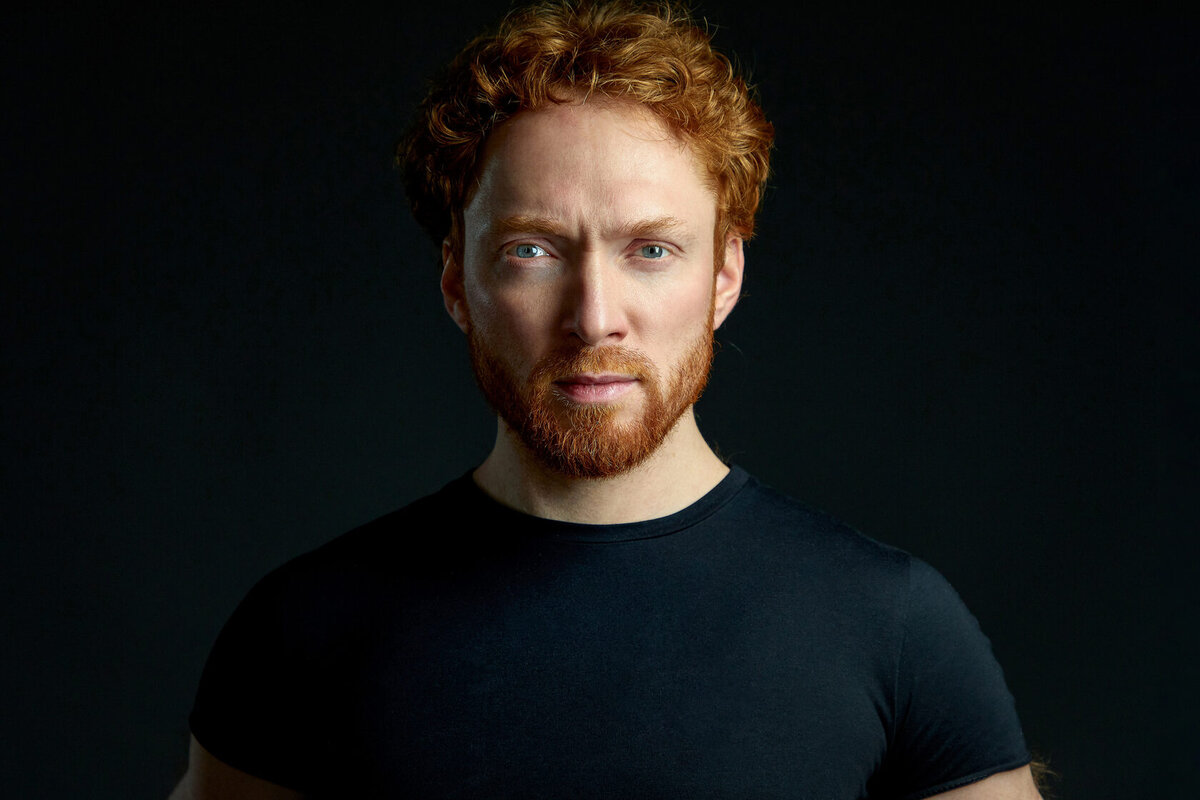 Как сделать успешную фотографию для автарки, советы по подбору кадрирования, фона и одежды. Предпочтения зрителей соцсетей при выборе фото