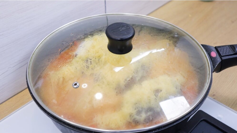 Фарш с макаронами готовлю теперь только так. Этот рецепт очень понравился моим детям.