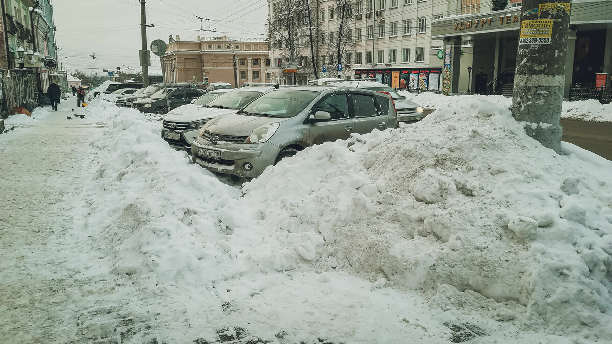 Власти Уфы перекроют улицы по графику, чтобы убрать снег, который выпал  месяц назад | mkset.ru | Дзен