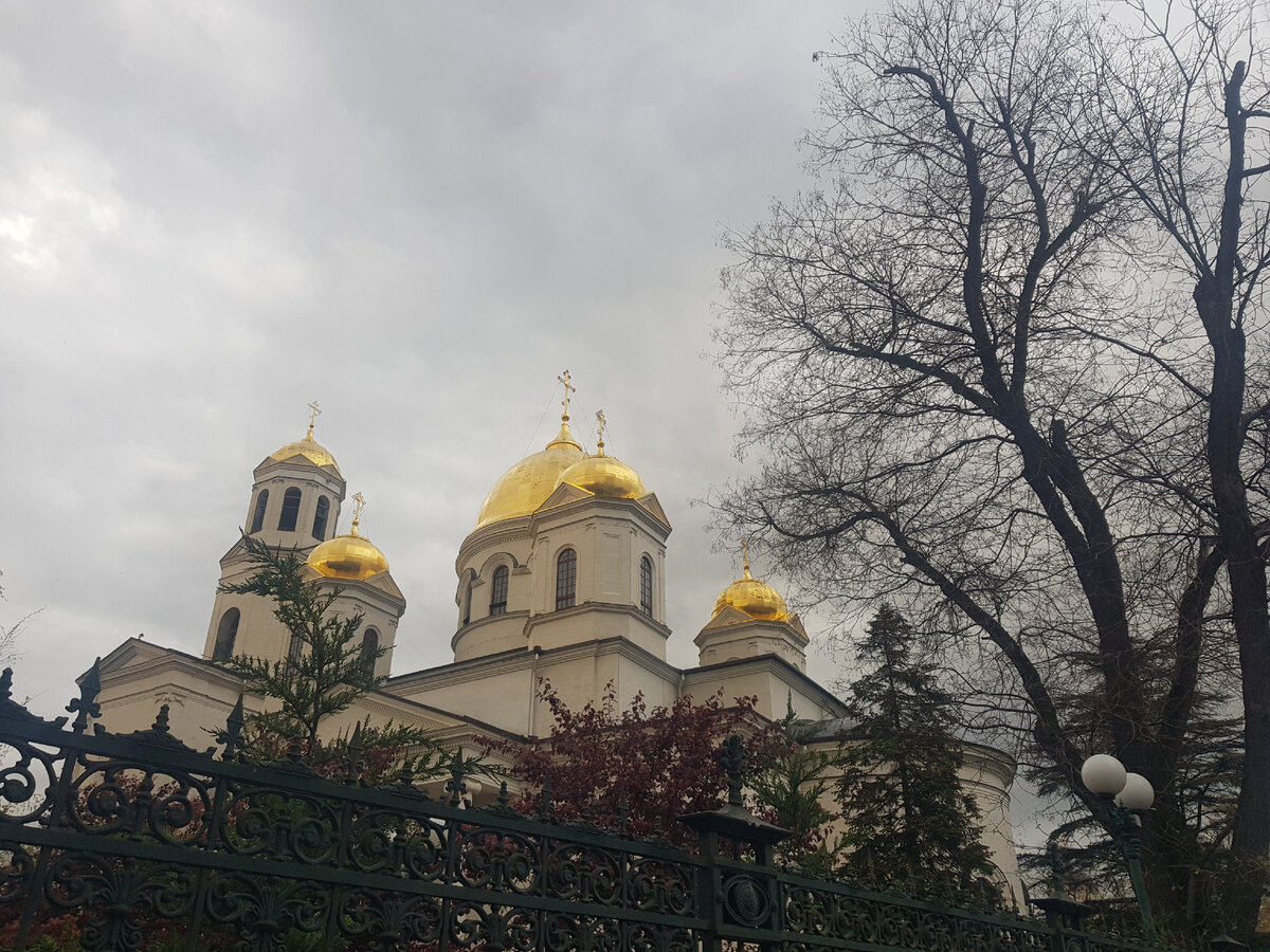 Симферополь. Александро-Невский собор. Фото автора. 