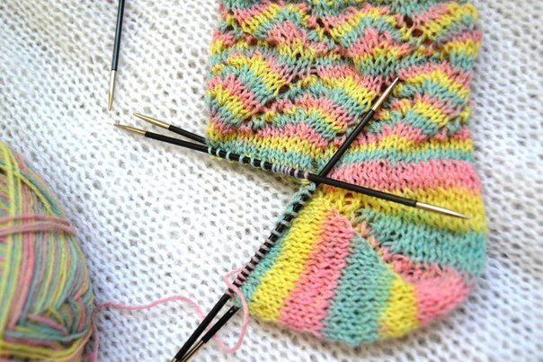 Вязание носков с пяткой 