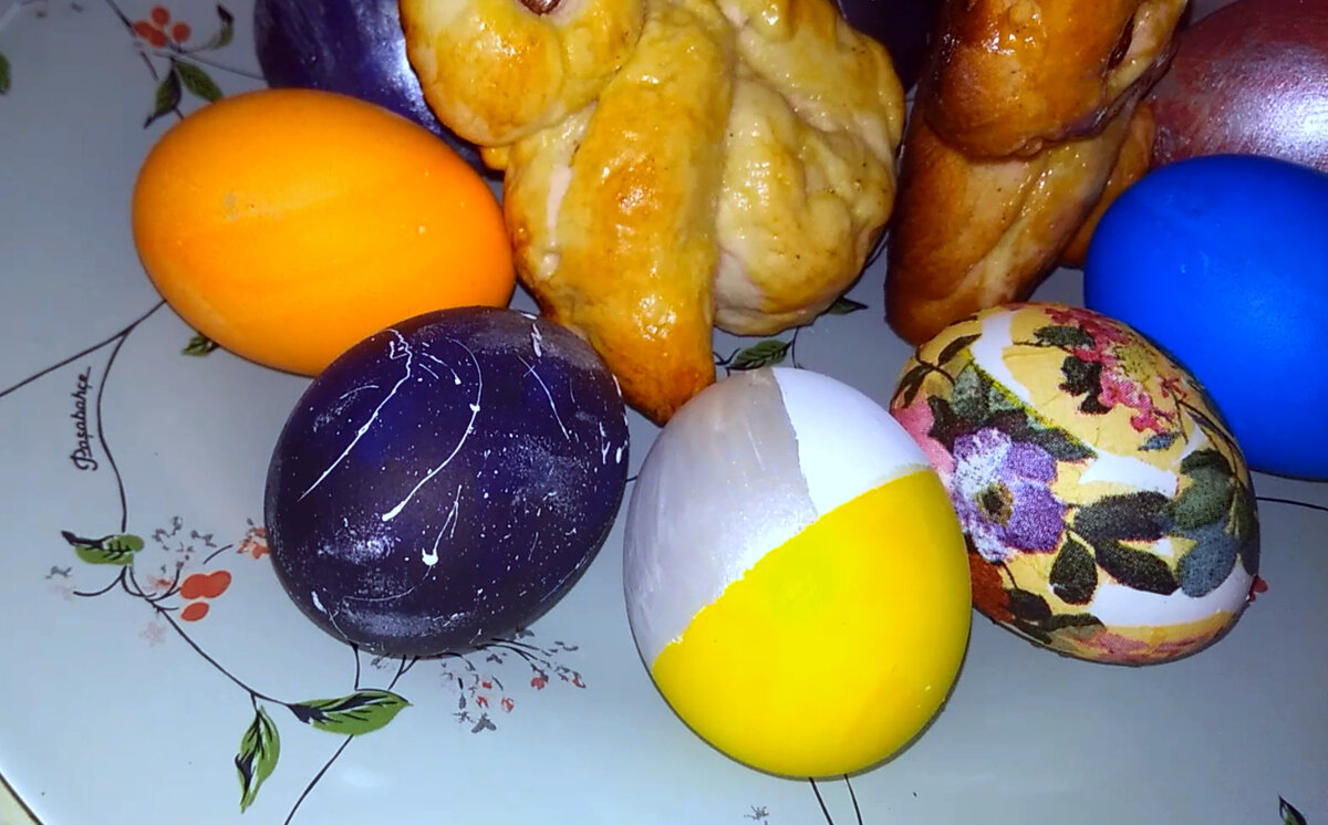 Как покрасить яйца на пасху