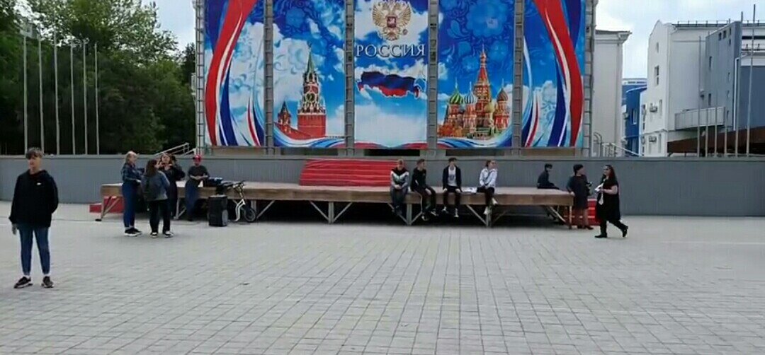 Театральная площадь