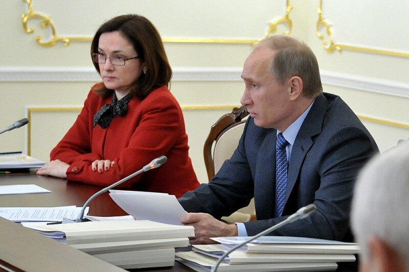 Эльвира Набиуллина, Владимир Путин