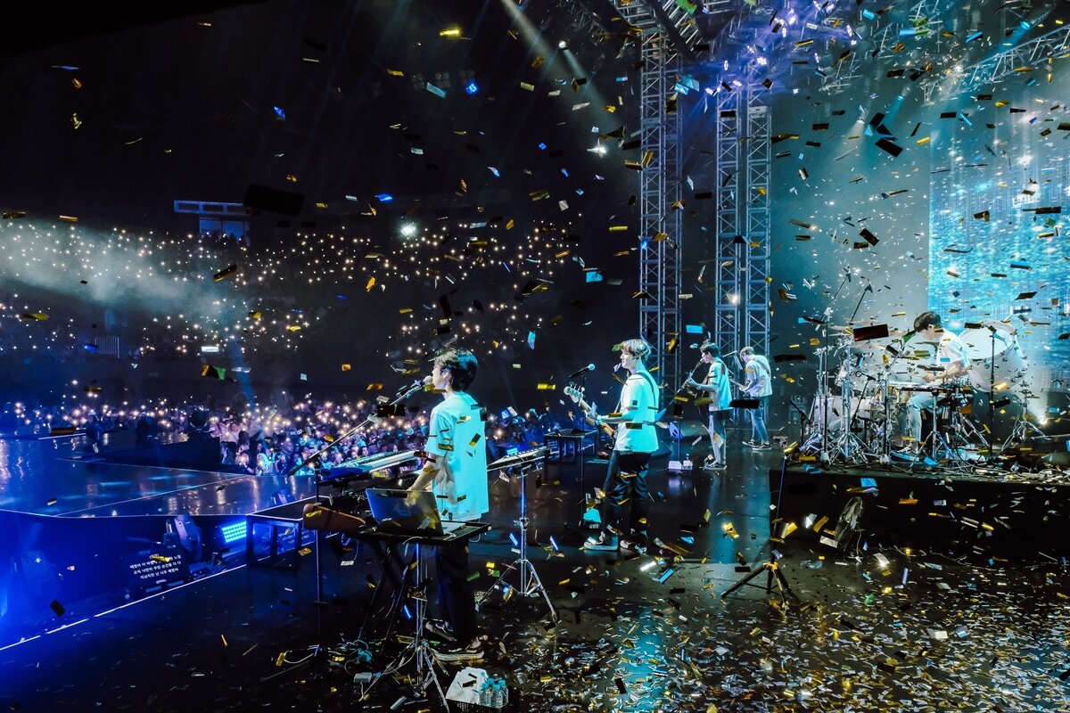 DAY6 / Фото = JYP ENTERTAINMENT
