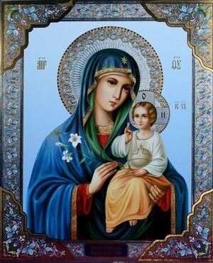 По православному преданию, Божия Матерь каждый день ходит по земле, помогая несчастным, больным, сиротам. Всякий, кому необходима помощь в жизни, может обратиться к Богородице. Существует огромное количество (несколько сотен) икон, которым приписываются различные свойства.