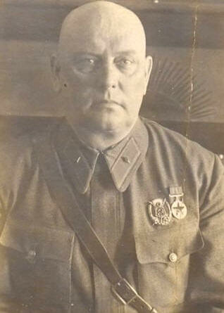 Комбриг РККА И.П. Карманов